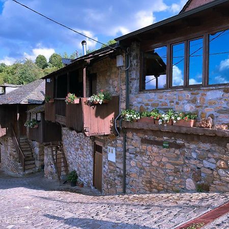 Hotel Rural El Lagar De Las Medulas Orellán Eksteriør bilde