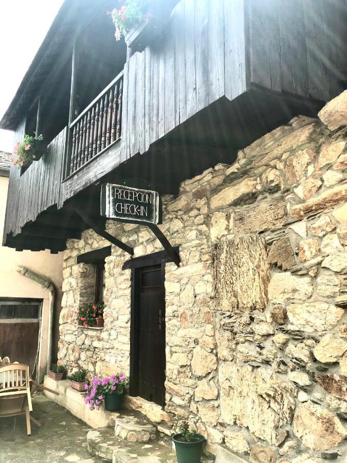 Hotel Rural El Lagar De Las Medulas Orellán Eksteriør bilde