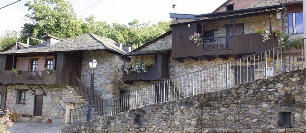 Hotel Rural El Lagar De Las Medulas Orellán Eksteriør bilde
