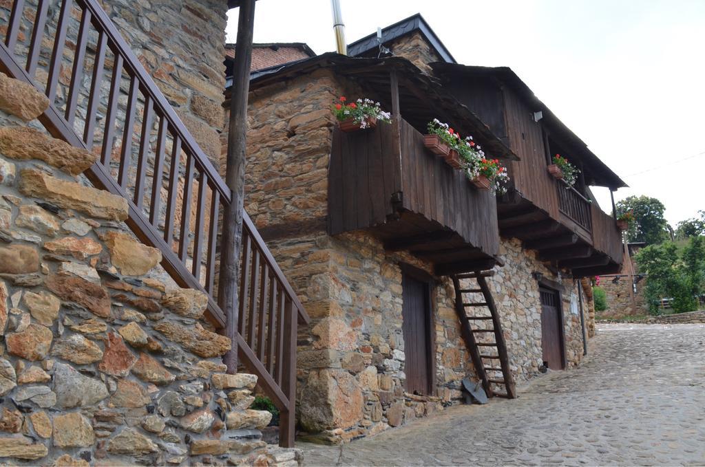 Hotel Rural El Lagar De Las Medulas Orellán Eksteriør bilde
