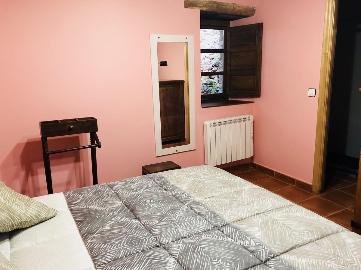 Hotel Rural El Lagar De Las Medulas Orellán Eksteriør bilde